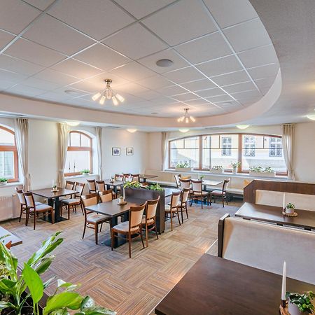 Hotel Artaban Zirovnice Luaran gambar